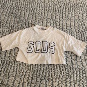 GCDS-Designer crop tee-sz Medium